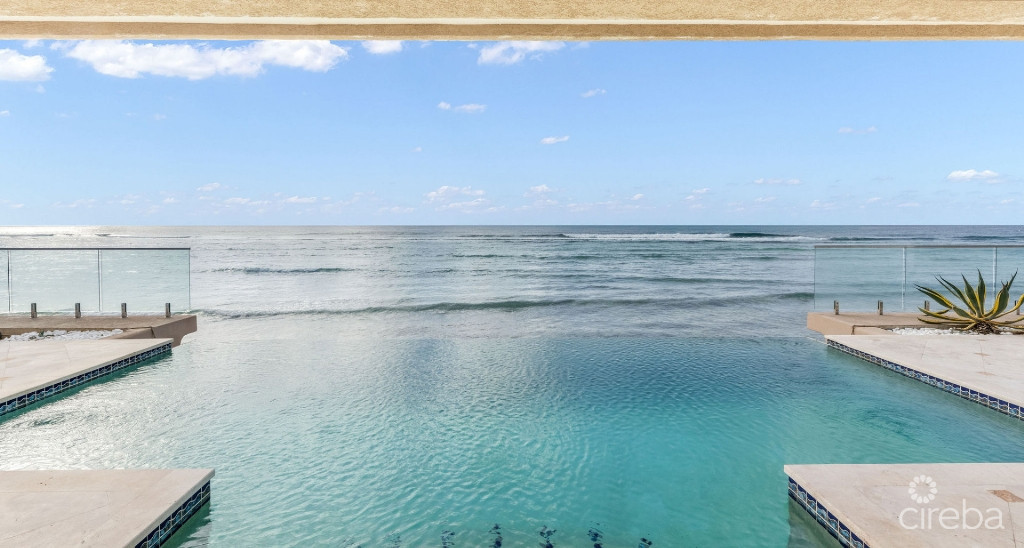 Villa D'este - Stunning Seafront Home