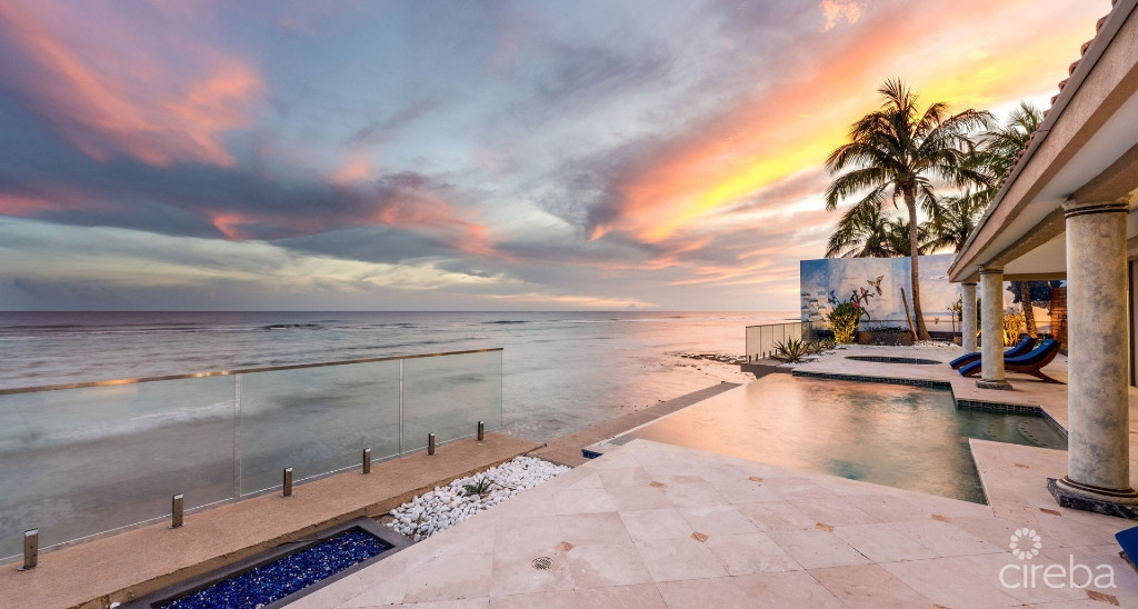 Villa D'este - Stunning Seafront Home