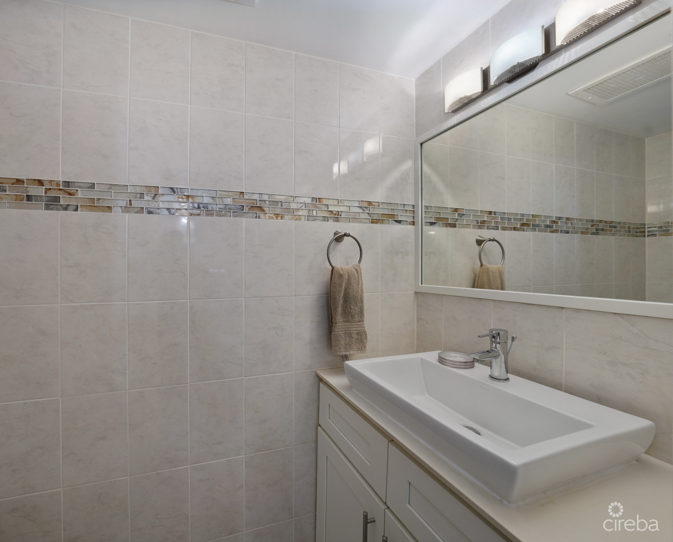 Lime Tree Bay Townhouse 2 Bed 2.5 Bath Smb Corridor