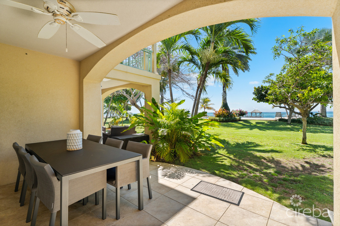 Pirates Lair 10 - South Sound Oceanfront Townhome