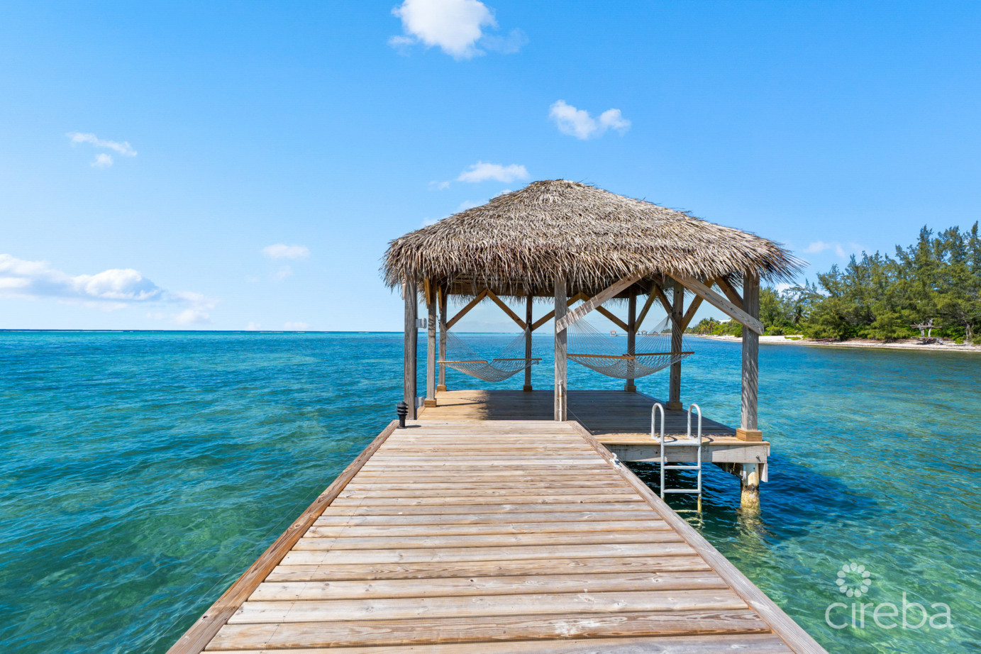 Pirates Lair 10 - South Sound Oceanfront Townhome