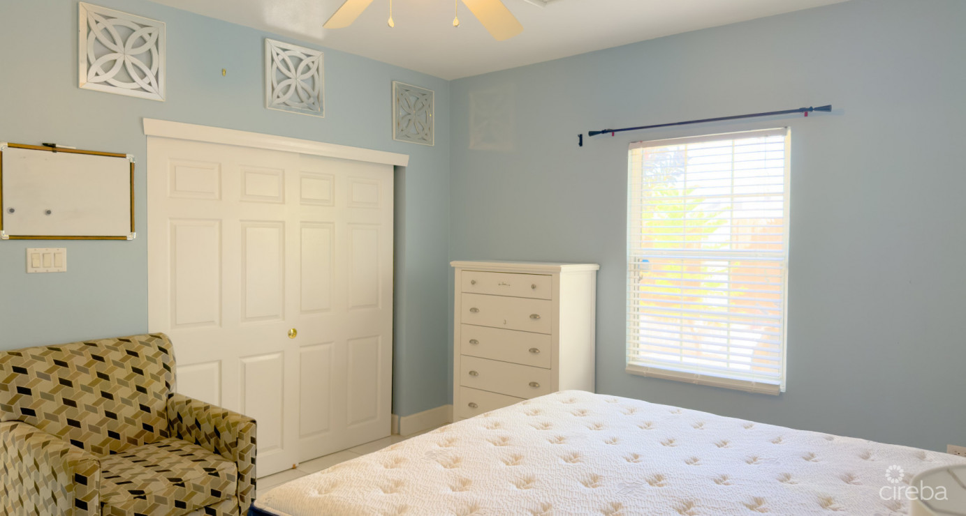 Single Family Home Larva Dr, Savannah 2bed/2bath