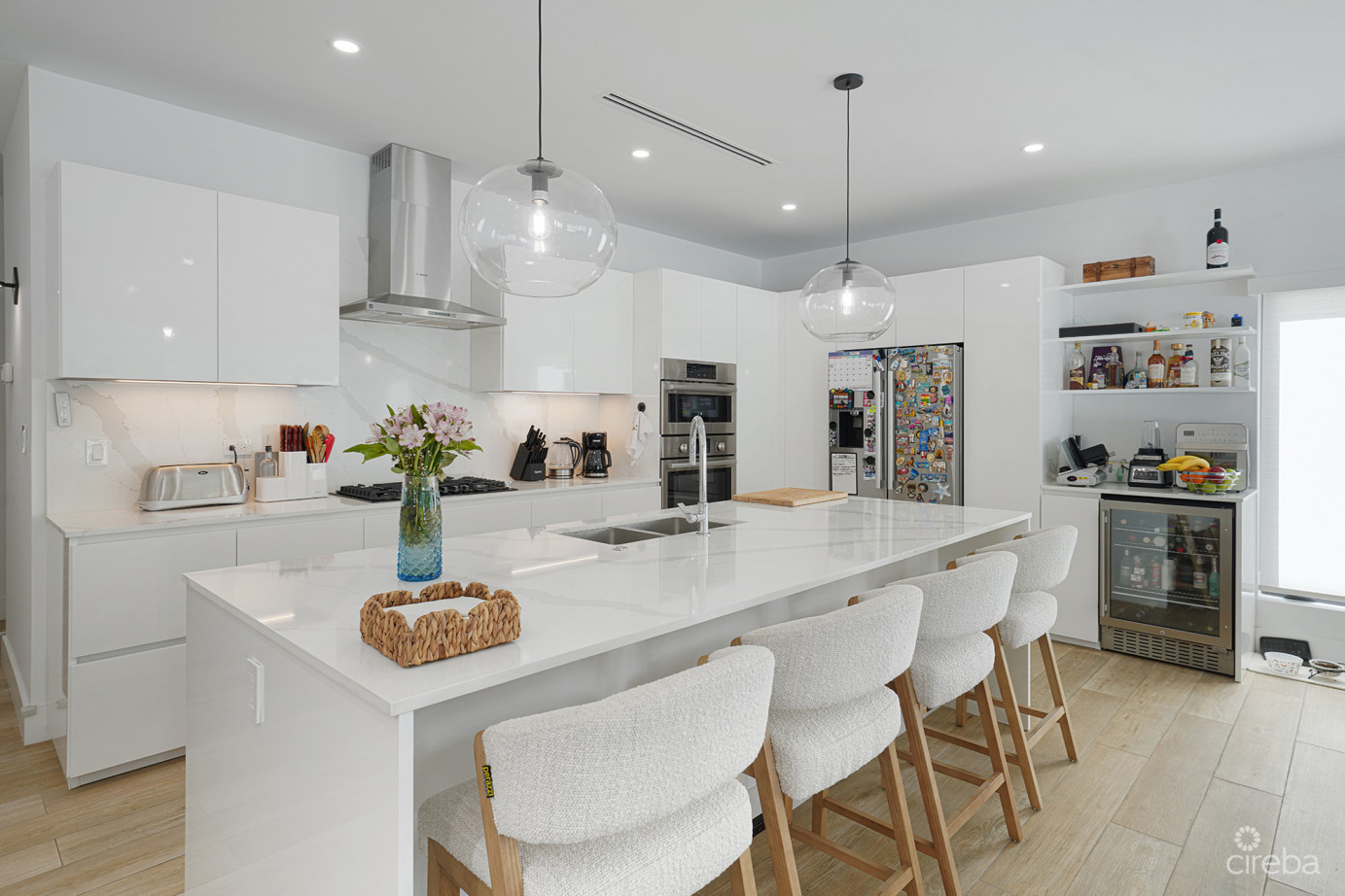 Salt Air Townhome End Unit 4 Bed