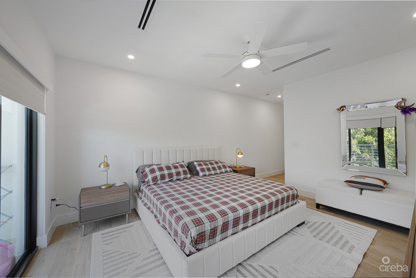 Salt Air Townhome End Unit 4 Bed