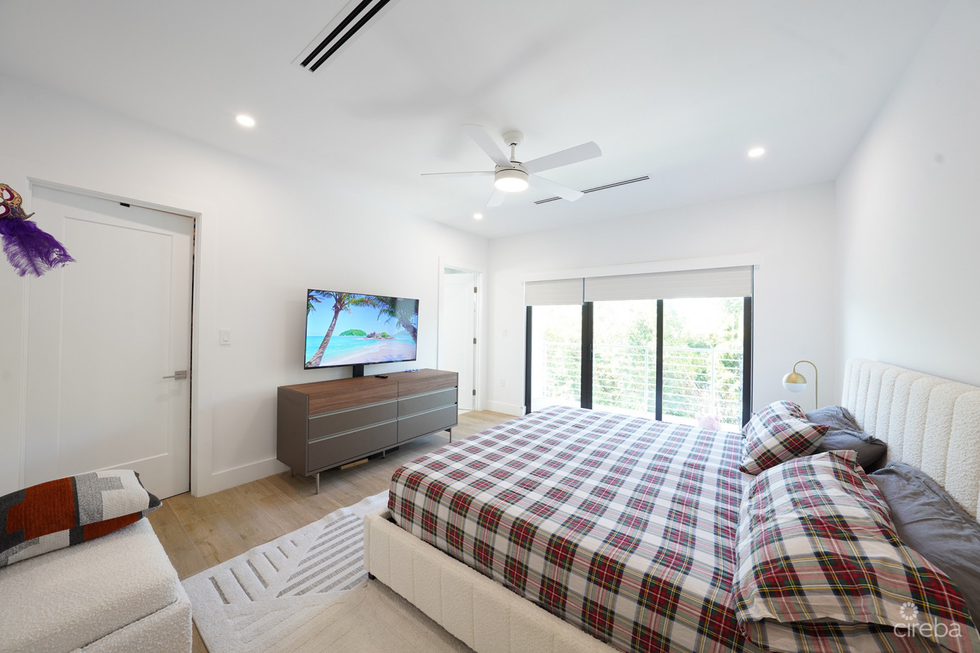 Salt Air Townhome End Unit 4 Bed