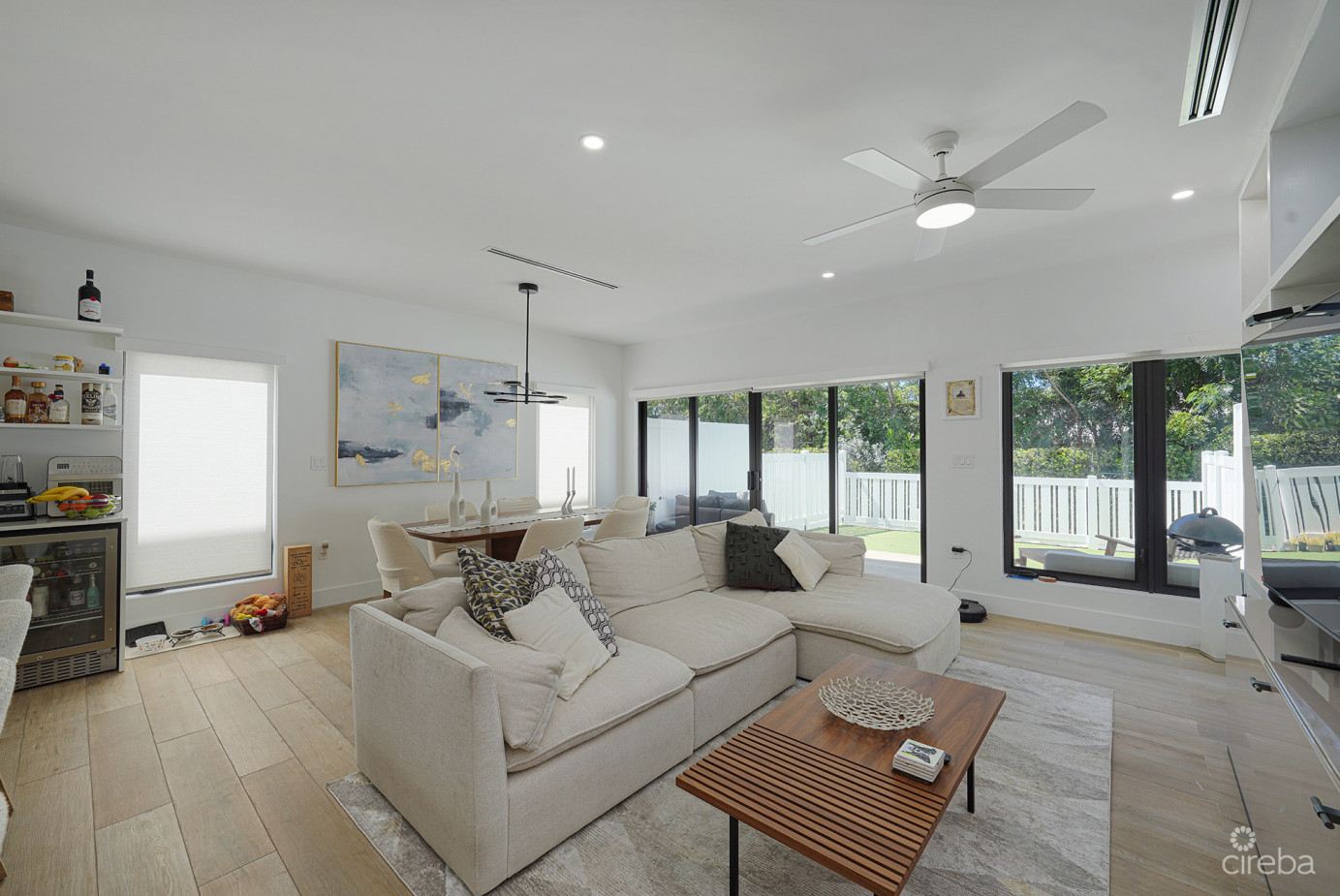 Salt Air Townhome End Unit 4 Bed