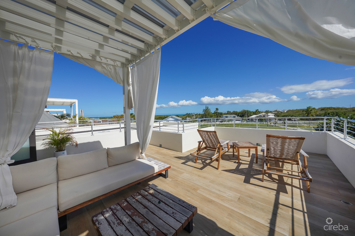 Salt Air Townhome End Unit 4 Bed