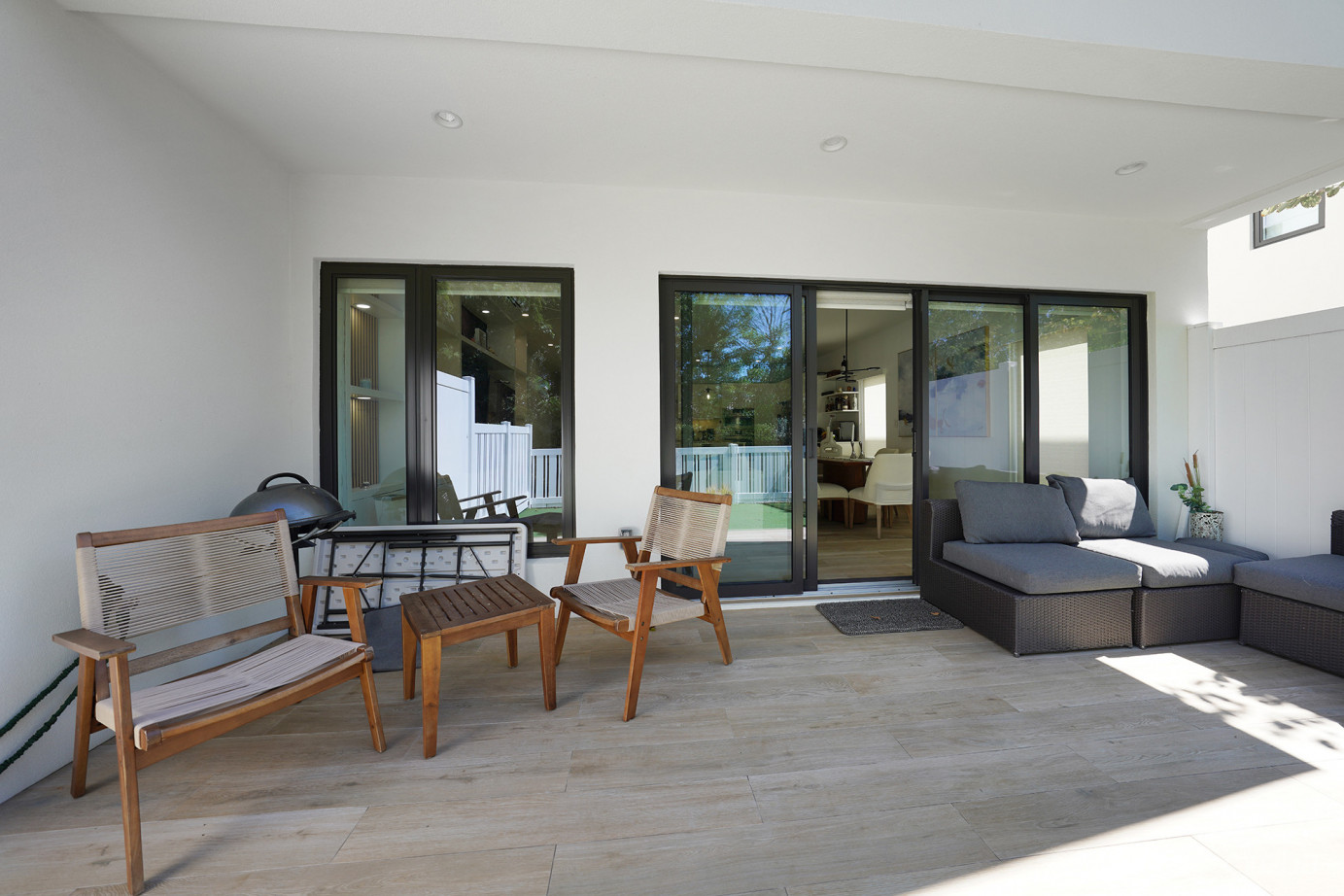 Salt Air Townhome End Unit 4 Bed