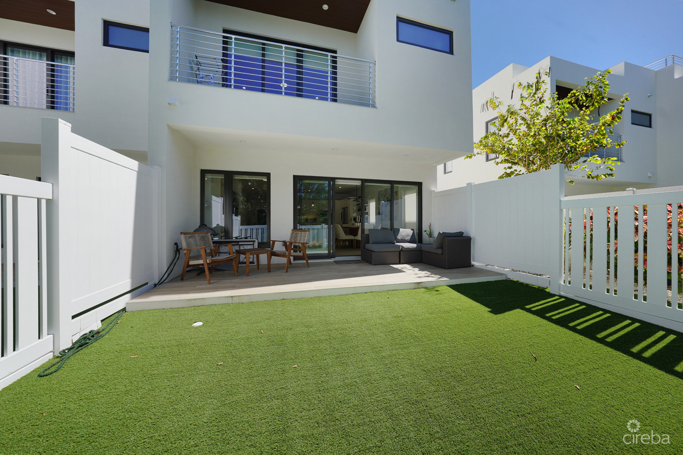 Salt Air Townhome End Unit 4 Bed