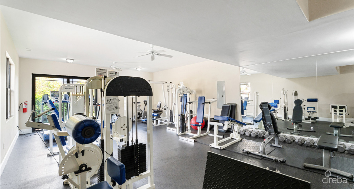 107 San Sebastian- Exceptional, Large 2-bed Condo In Sought-after South Sound Location