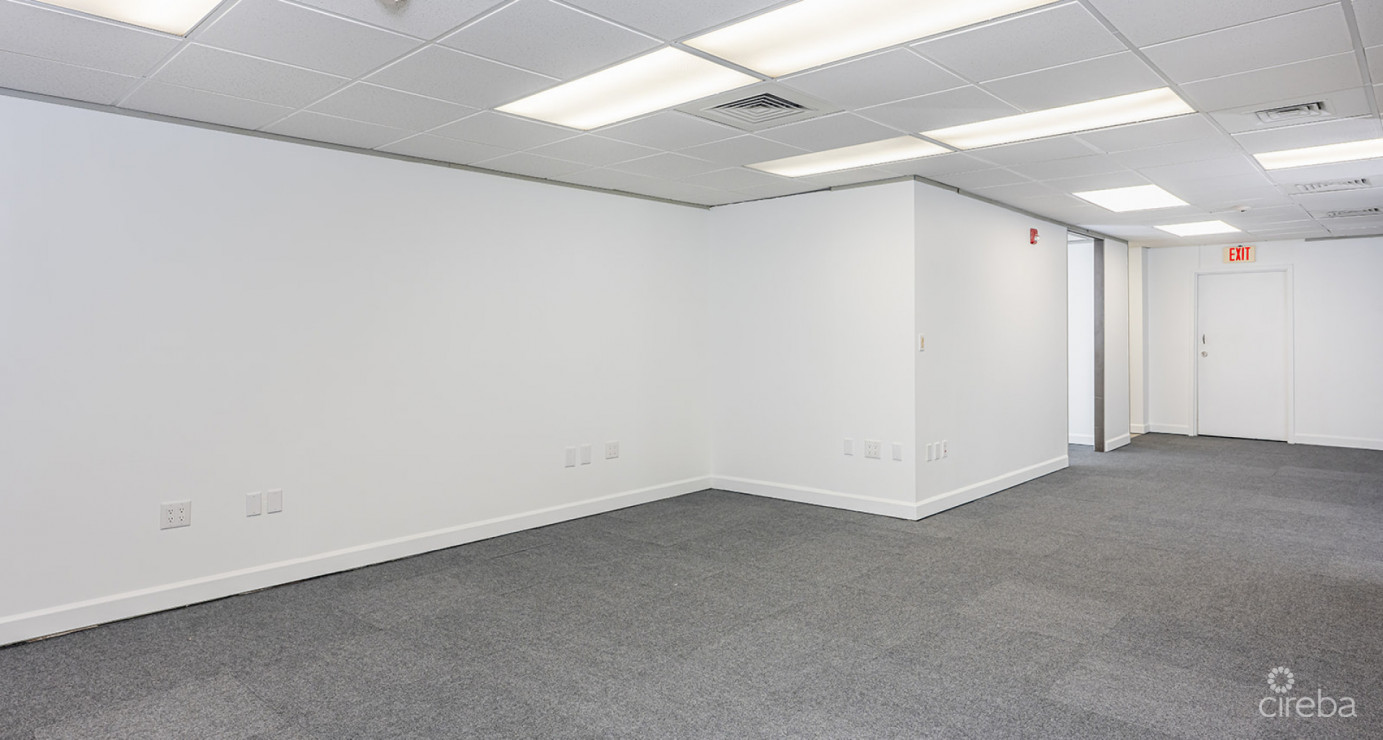 Piccadilly Centre And Parking Garage