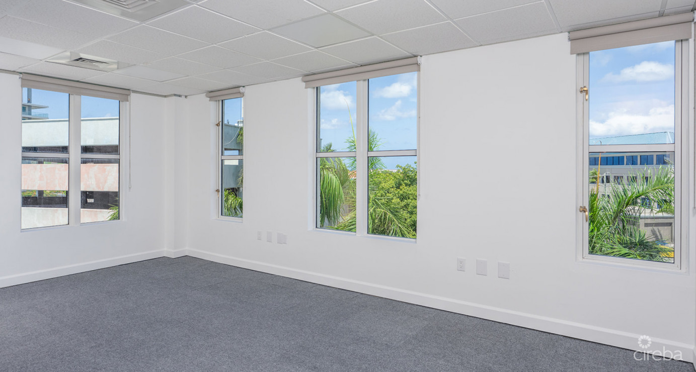 Piccadilly Centre And Parking Garage