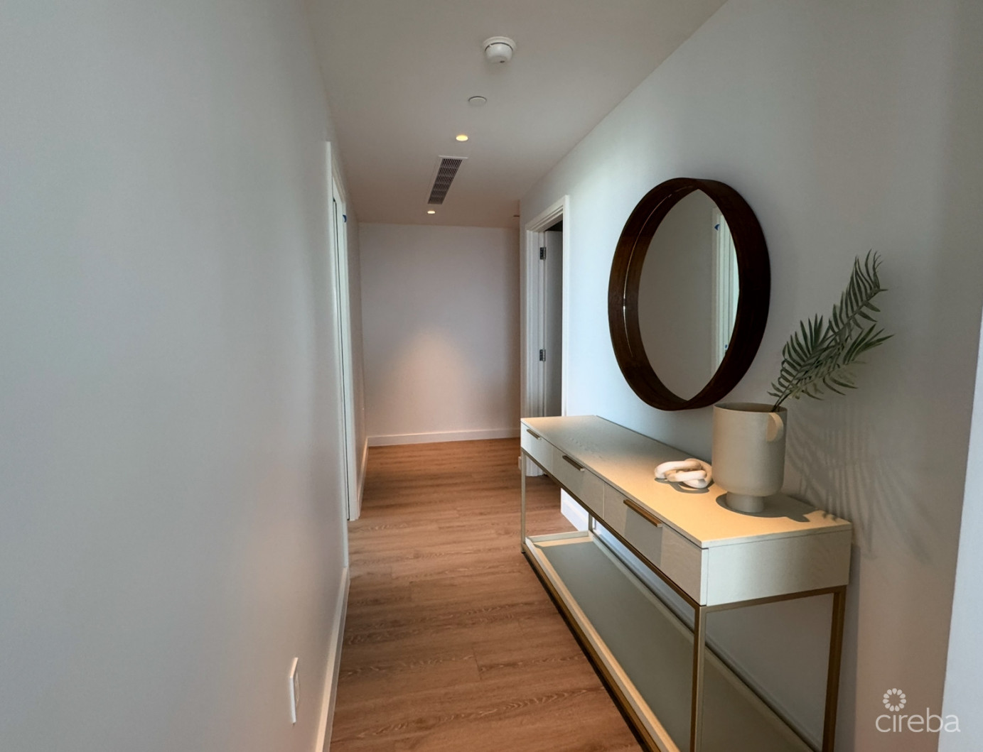 Onegt 501 - Front-row Ocean View 2-bed Residence