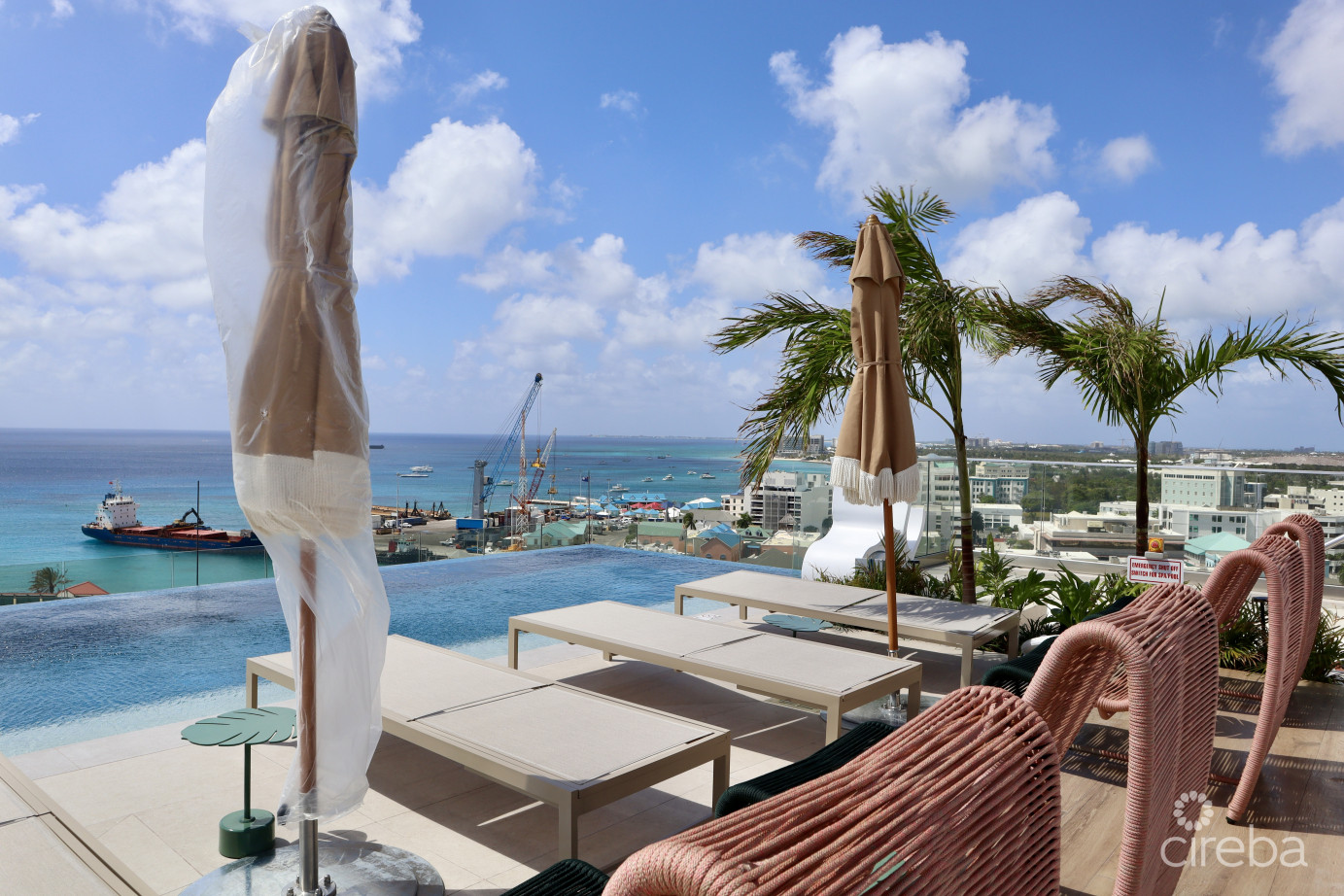 Onegt 501 - Front-row Ocean View 2-bed Residence