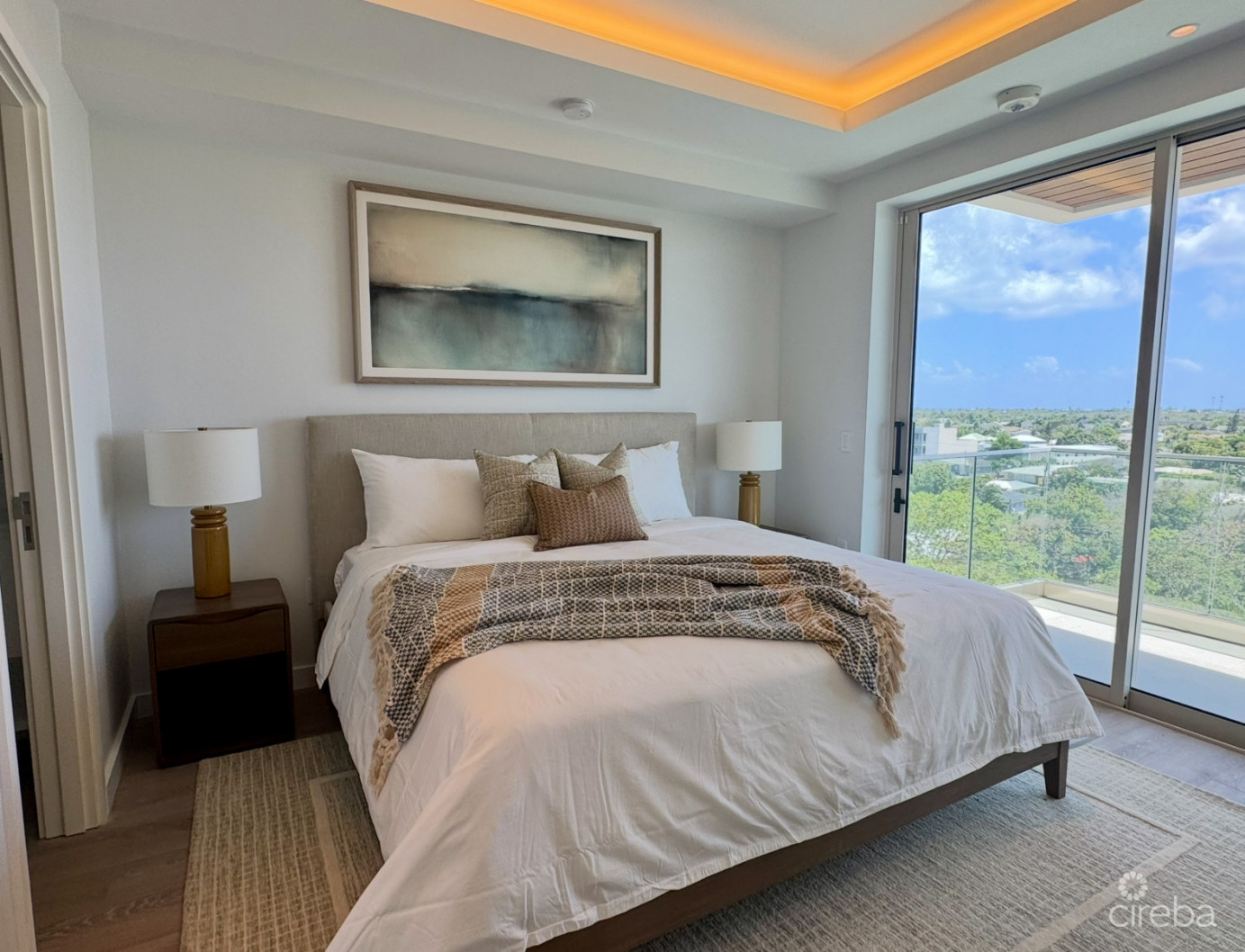 Onegt 601 - Signature Grand Residence