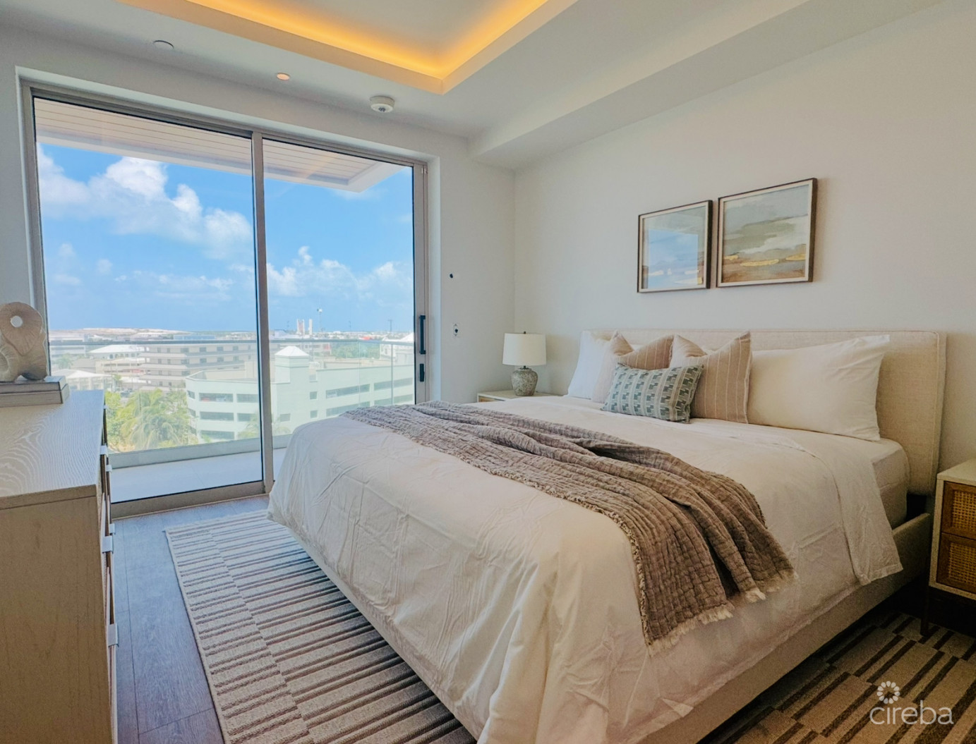 Onegt 601 - Signature Grand Residence