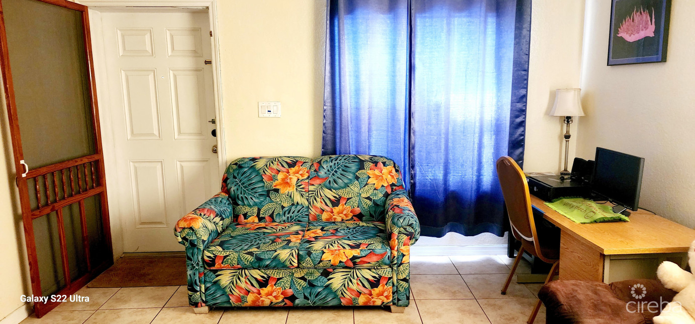 Valley Villas Apartment, Lower Valley