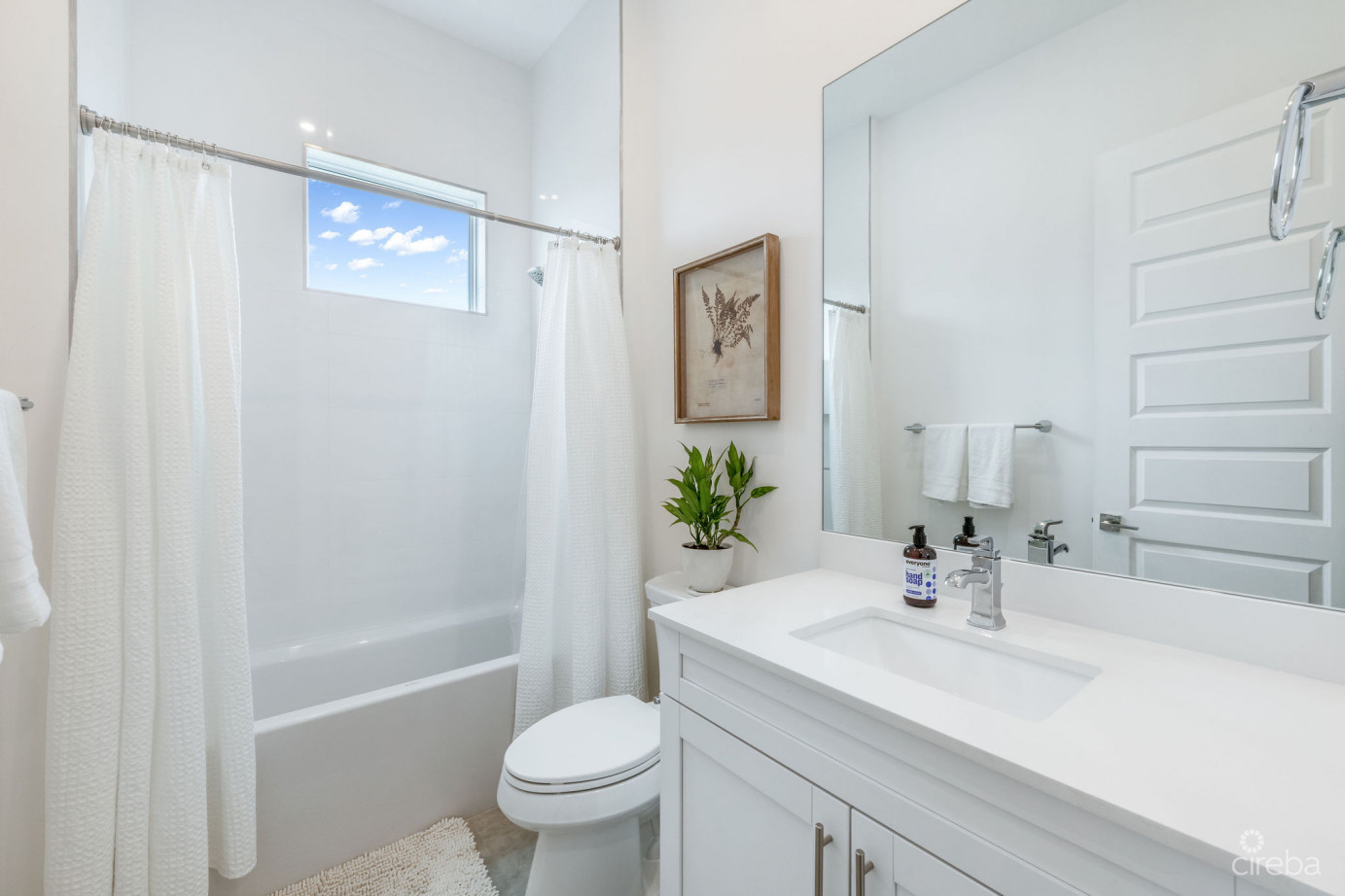 7 Mile Corridor Townhome - Eleven Parc #1