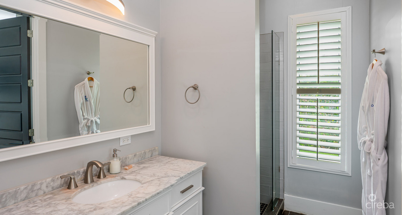 Coral Vista - High-yield Beachfront Estate With Unbelievable Returns Of 9.5%