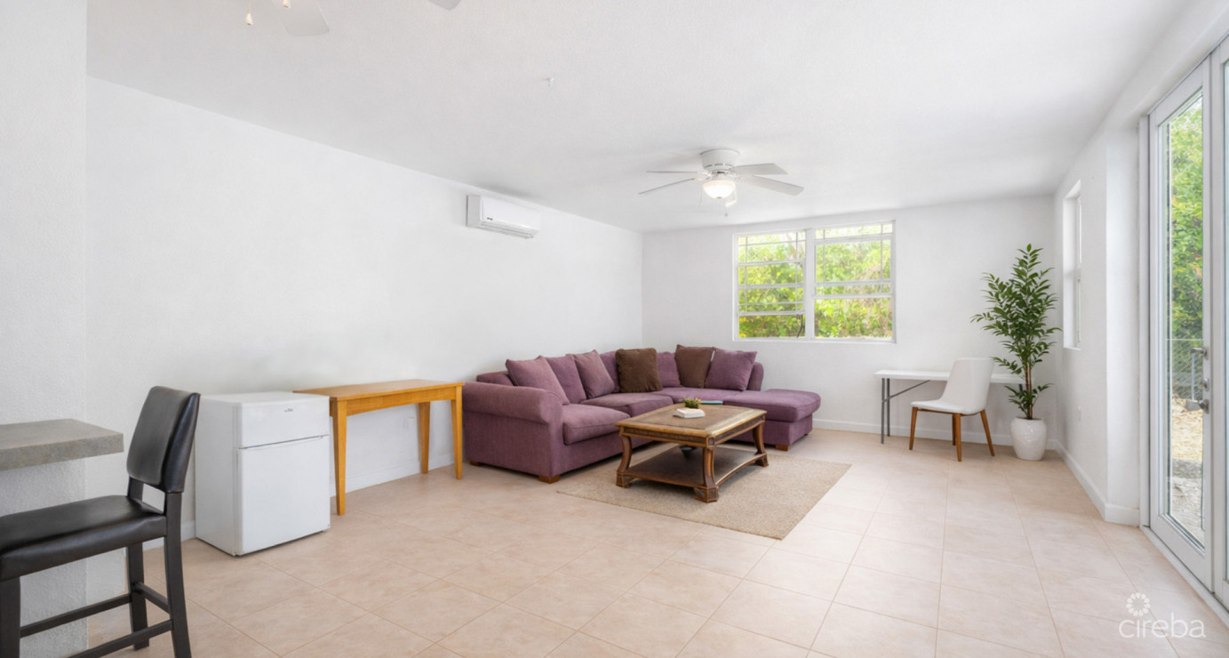 Lookout Gardens Family Estate