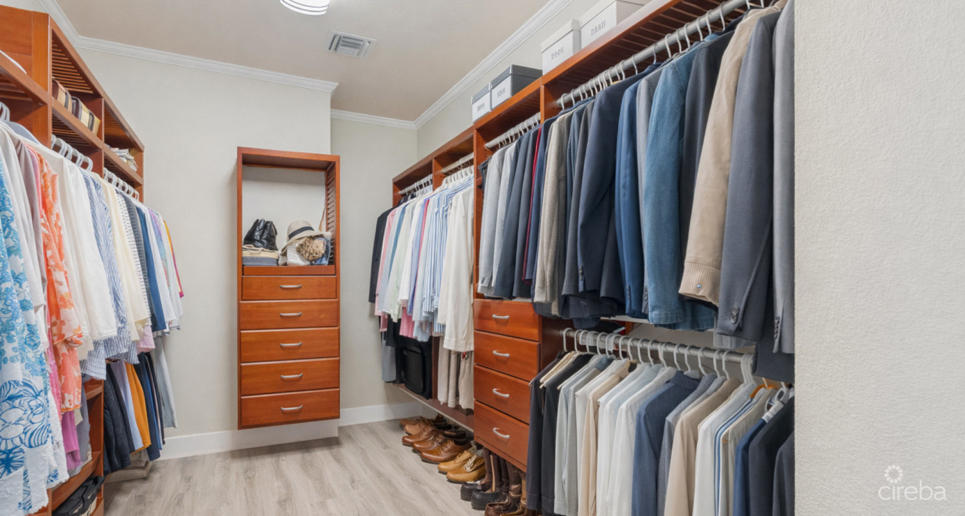 Lookout Gardens Family Estate