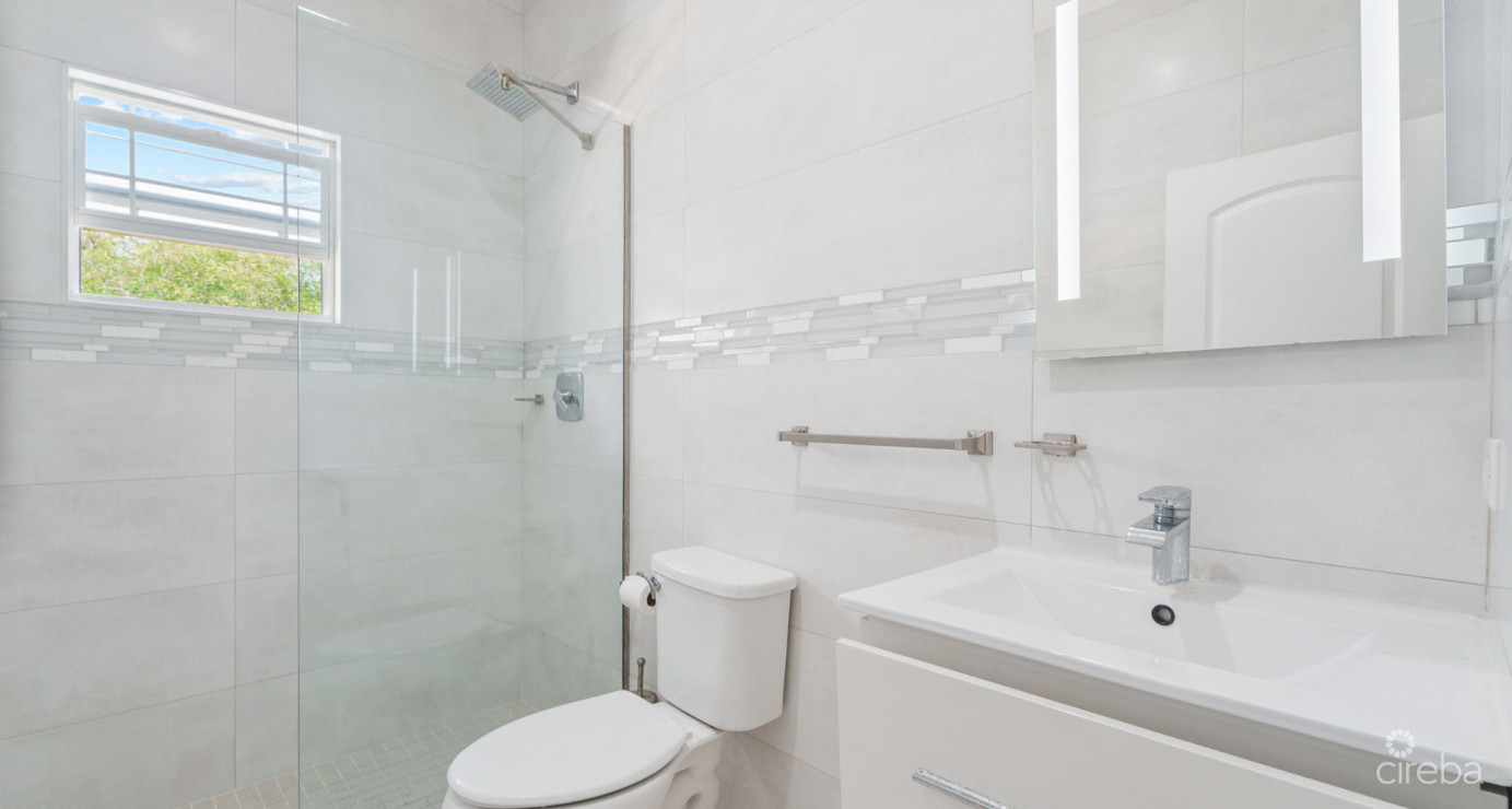 Lookout Gardens Family Estate