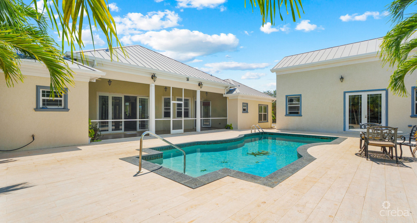 Lookout Gardens Family Estate