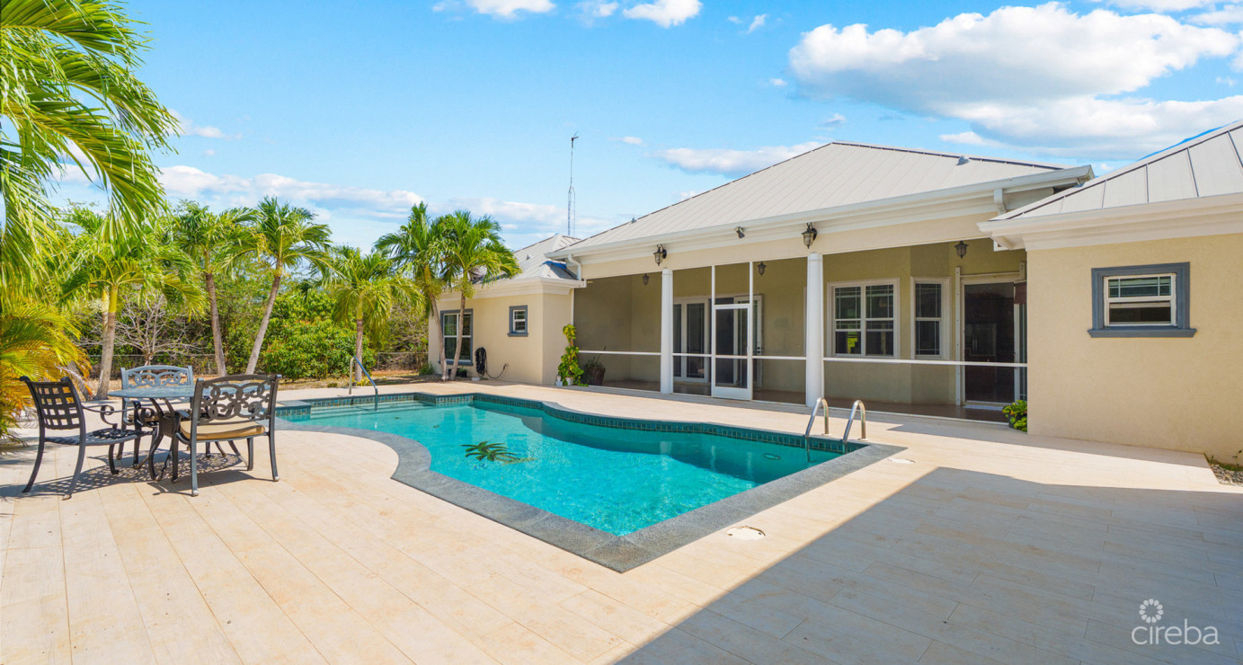 Lookout Gardens Family Estate