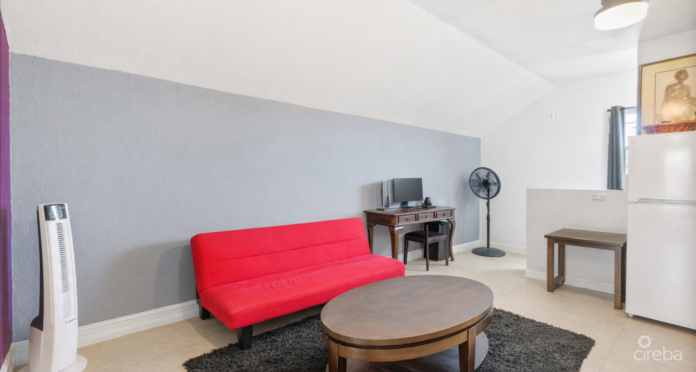 Lookout Gardens Family Estate