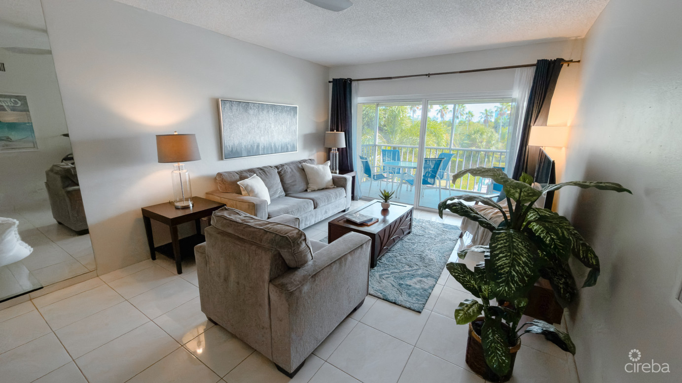 Plantation Village - 7 Mile Beach Condo