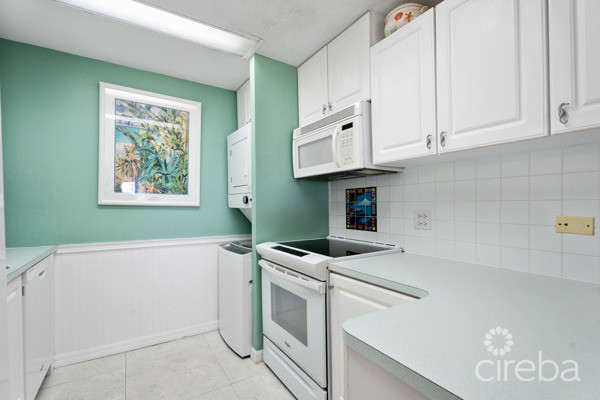 Beach Front One Bed Condo In West Bay