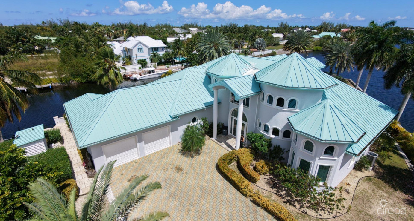 Diamond Point  Patrick's Island - Exceptional Peninsula Estate With Easy 2 Bed Expansion