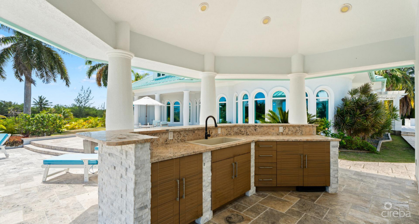 Diamond Point  Patrick's Island - Exceptional Peninsula Estate With Easy 2 Bed Expansion