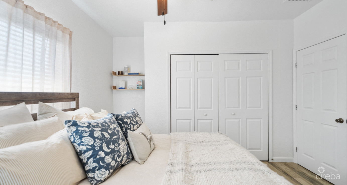 Cherry Tree Villas #4- Lovely 2 Bed Near Midlands Acres