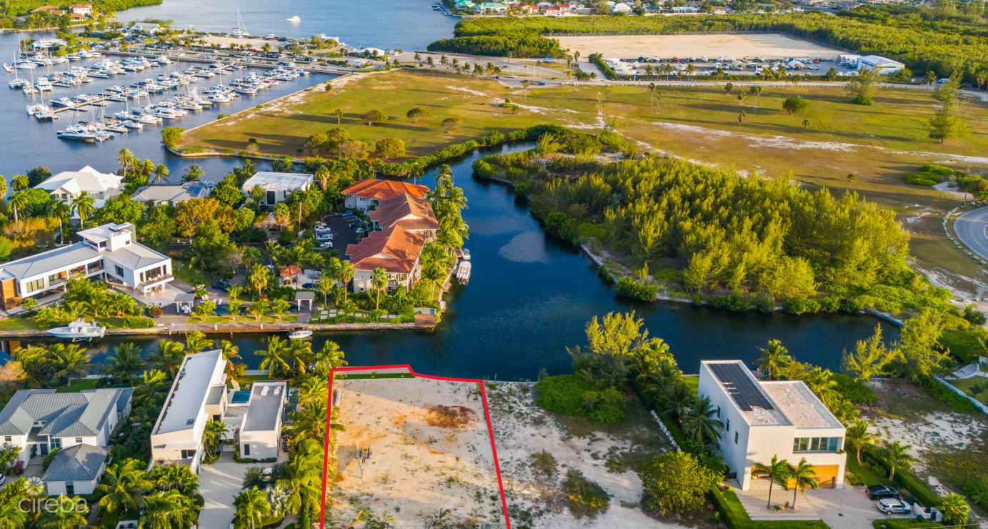 North Creek At The Yacht Club  Fenced, Gated And With New Dock