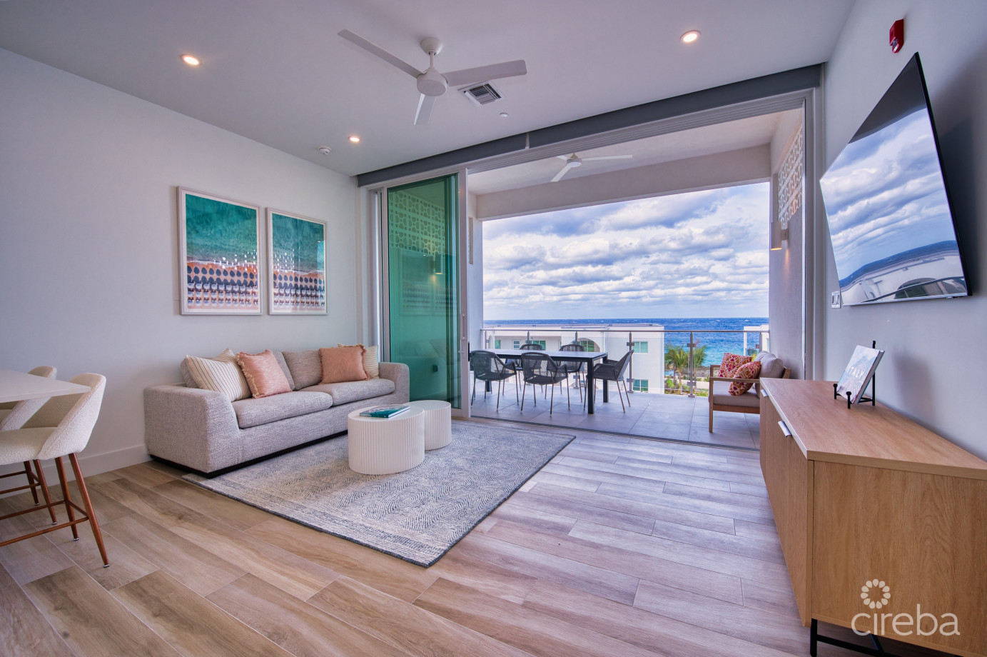 Sunset Point #17 - Air B N B 5 Star Rated Top Performer