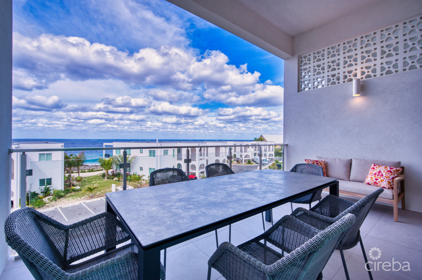 Sunset Point #17 - Air B N B 5 Star Rated Top Performer