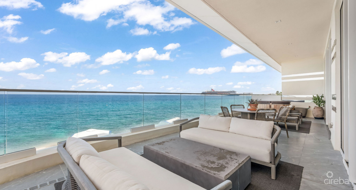 1fin- Single Level Corner Condo With Excellent Layout