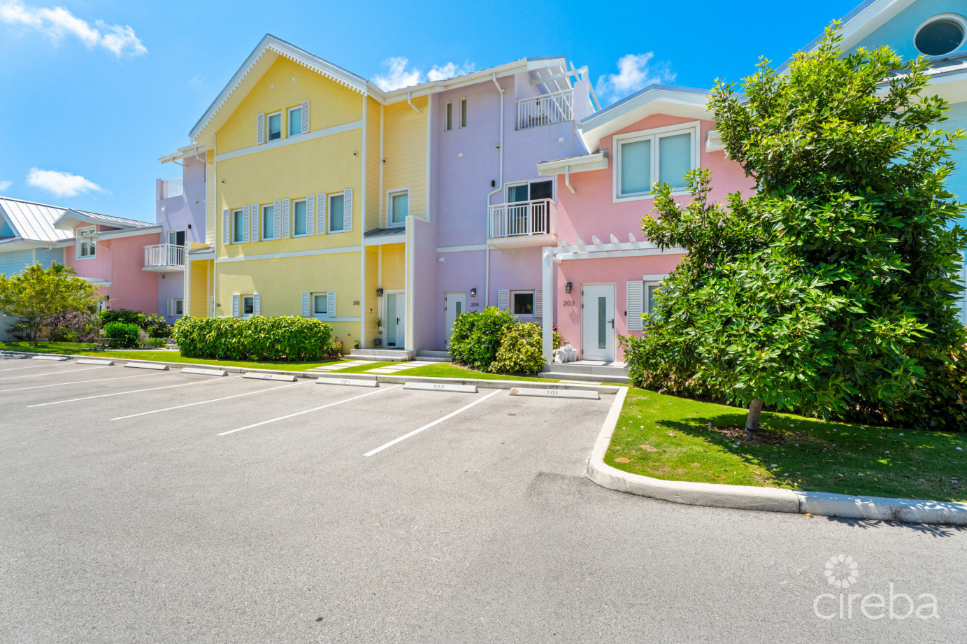 The Meadows At Batabano - 3 Bed Townhome With Roof Terrace