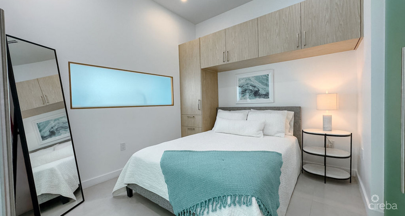 Harbour Walk Residences  Condo 116
