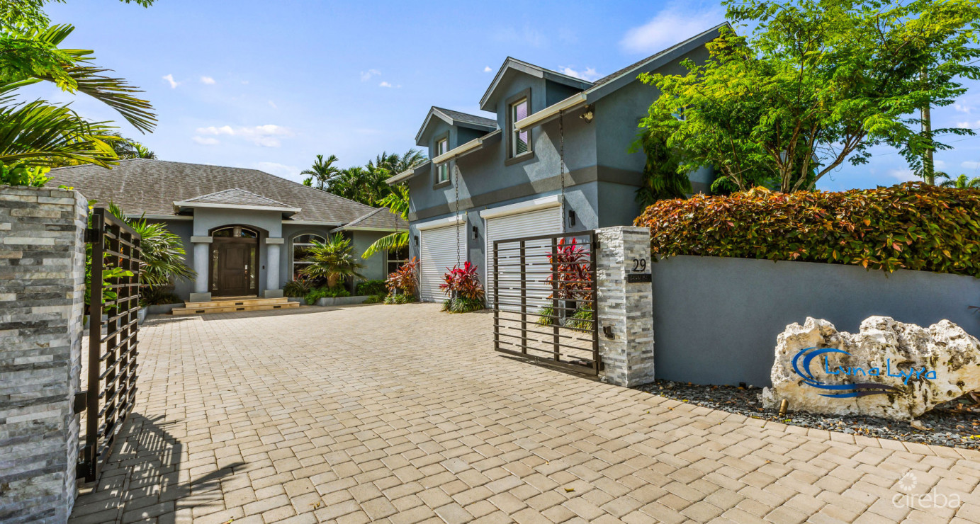 Private Savannah Sanctuary With Resort-style Grounds And Income Potential