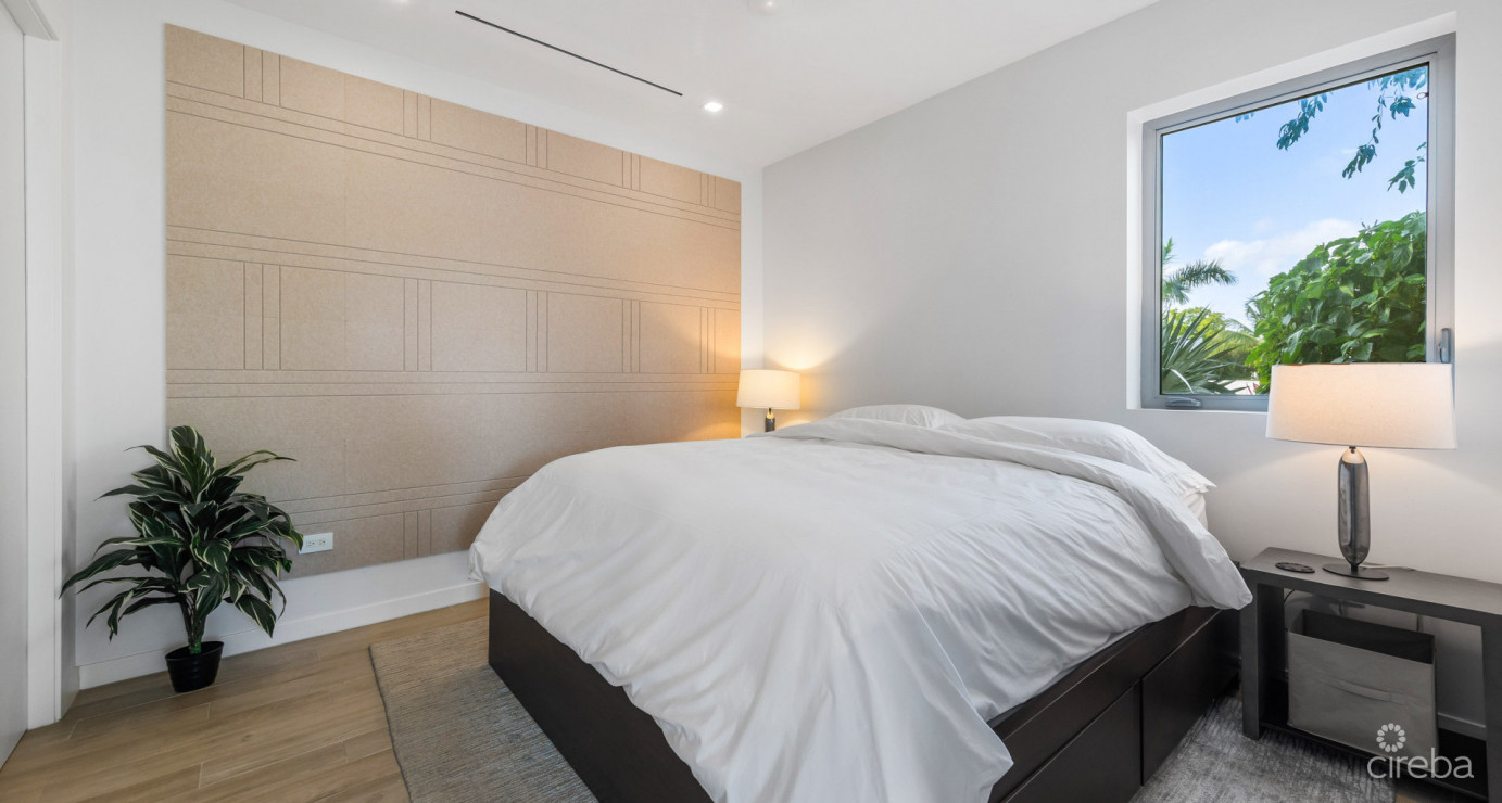 One Canal Point  Walkout Poolside Unit
