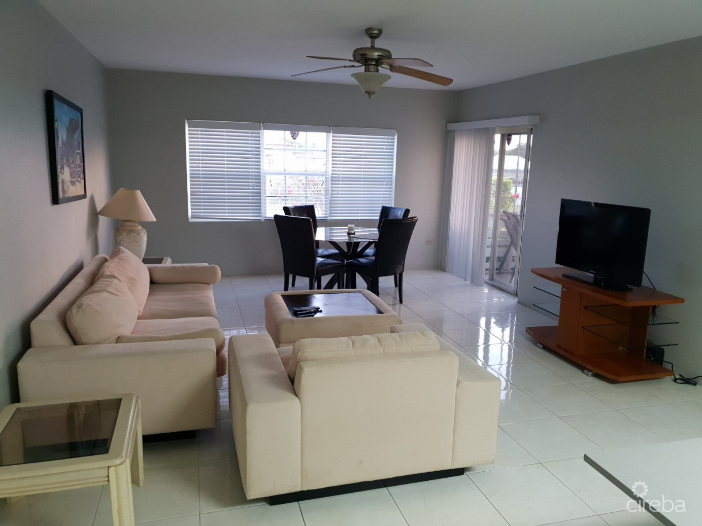 Drumblade Apartment