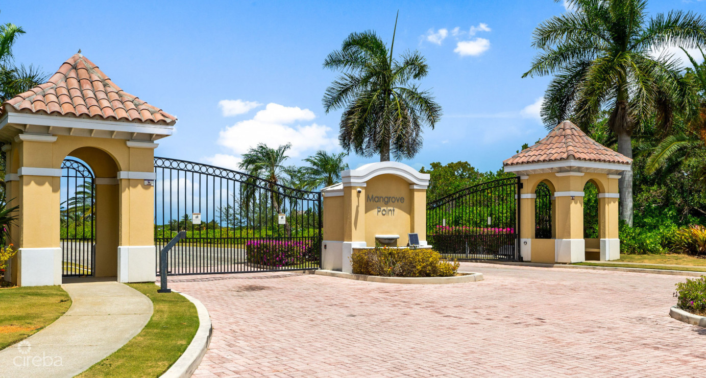 Oversized Estate Lot On Yacht Basin  Mangrove Point