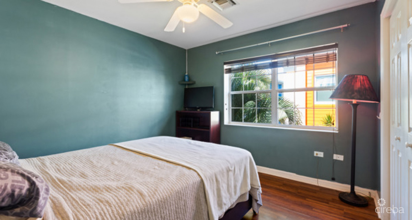 Cayman Crossing Unit #27 South Sound