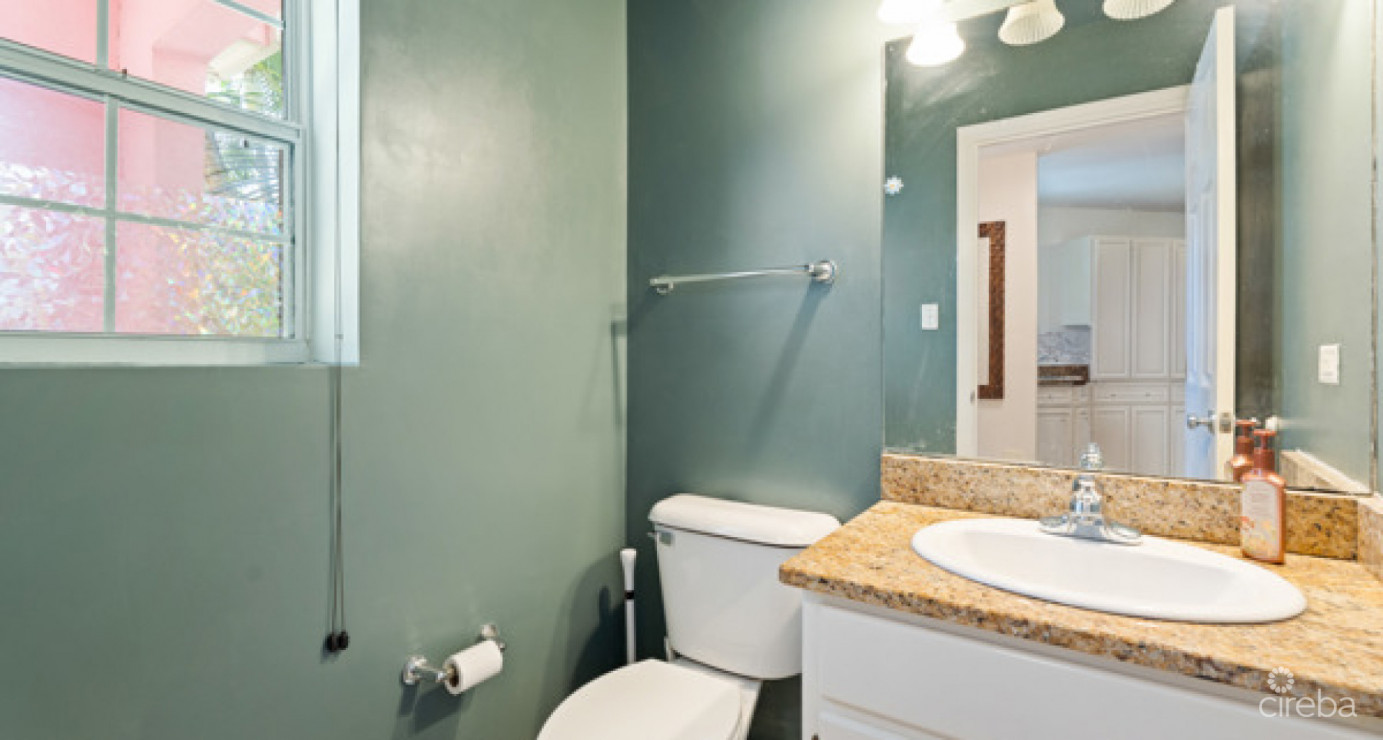 Cayman Crossing Unit #27 South Sound