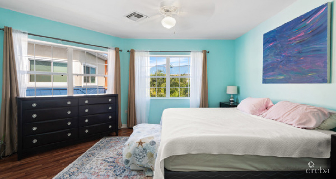 Cayman Crossing Unit #27 South Sound