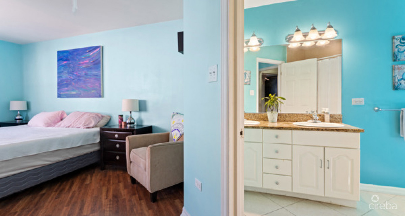 Cayman Crossing Unit #27 South Sound