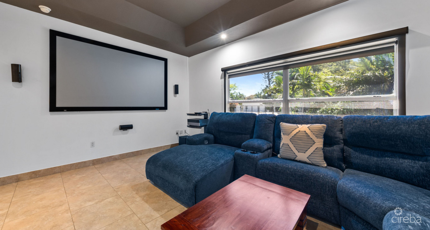 Private Savannah Sanctuary With Resort-style Grounds And Income Potential