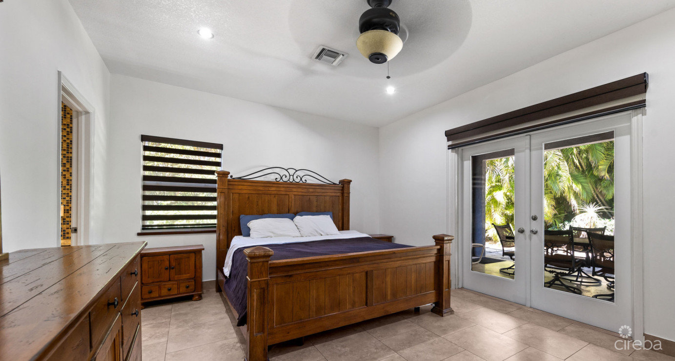 Private Savannah Sanctuary With Resort-style Grounds And Income Potential